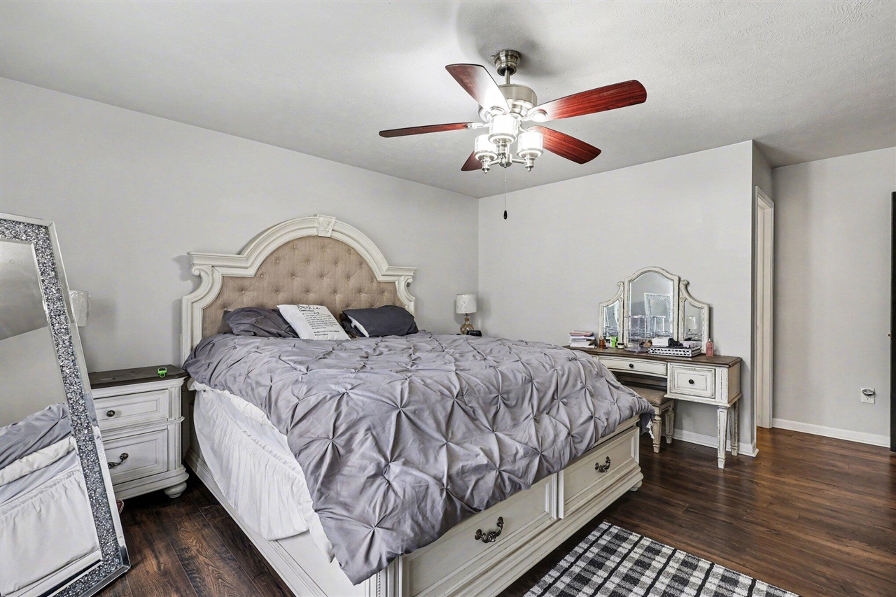 72157 Beacon Court, South Haven, MI, 49090-7902