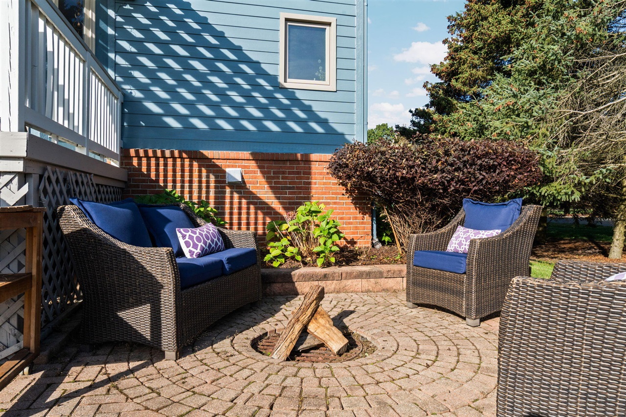 873 Fairway Park Drive, Ann Arbor, MI, 48103-8965