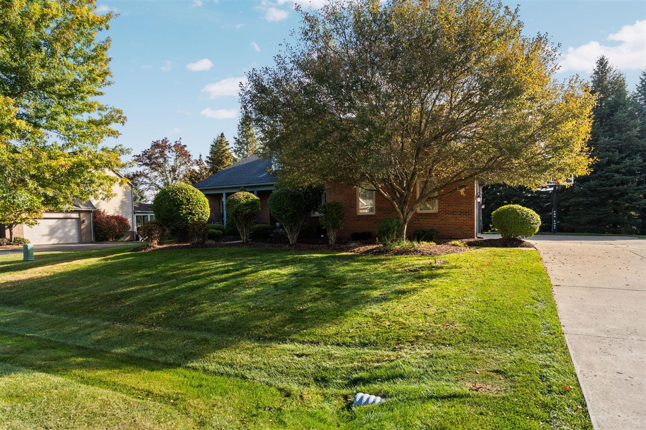 873 Fairway Park Drive, Ann Arbor, MI, 48103-8965