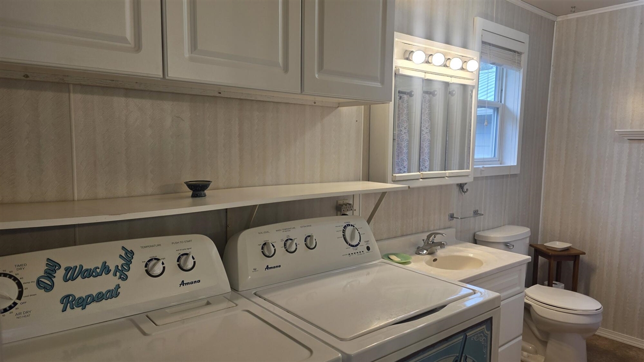 14 S 5th Street, Morley, MI, 49336-8003