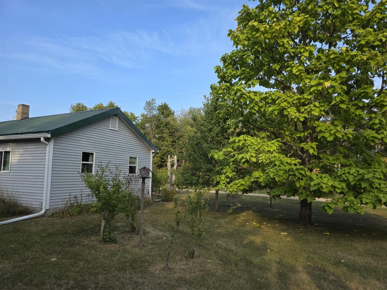 14 S 5th Street, Morley, MI, 49336-8003