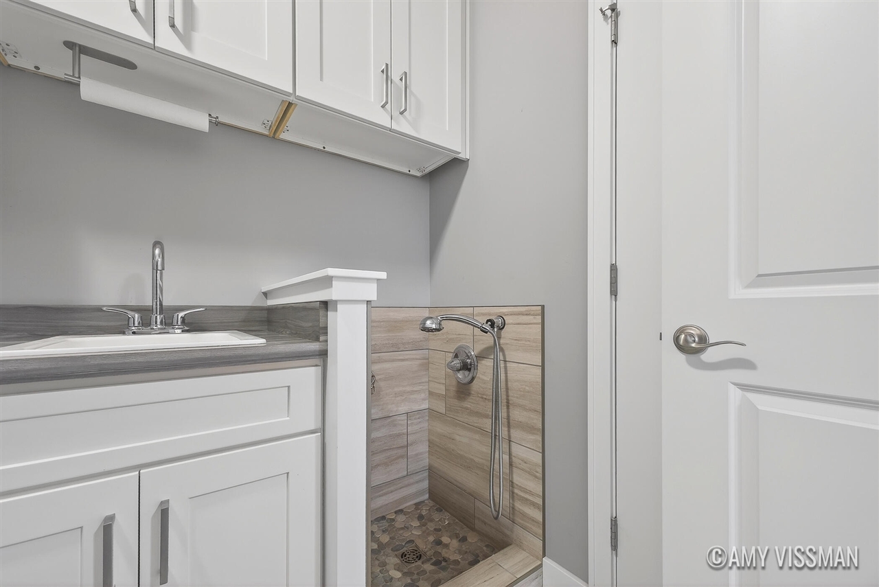 3822 Cherry Blossom Drive, Ada, MI, 49301-8722