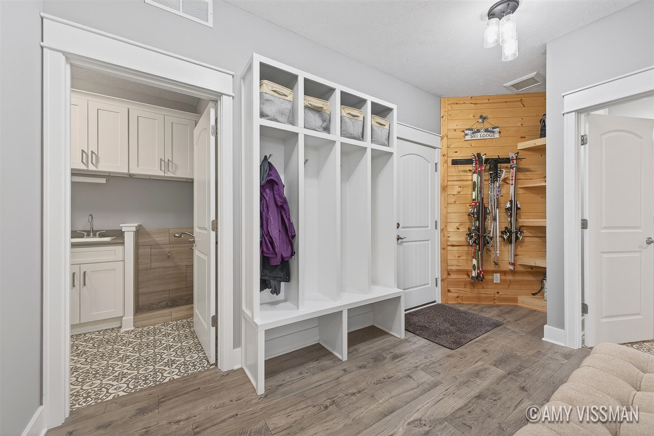 3822 Cherry Blossom Drive, Ada, MI, 49301-8722