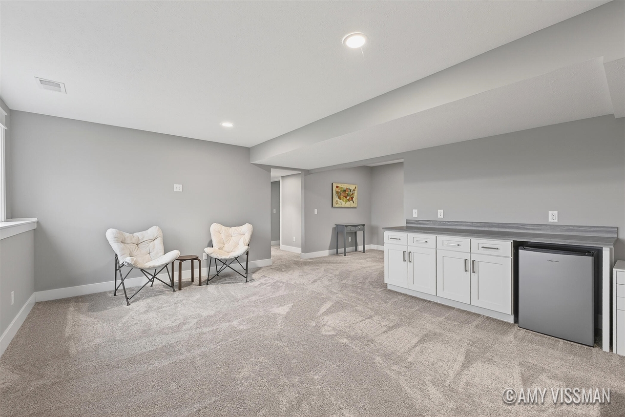 3822 Cherry Blossom Drive, Ada, MI, 49301-8722