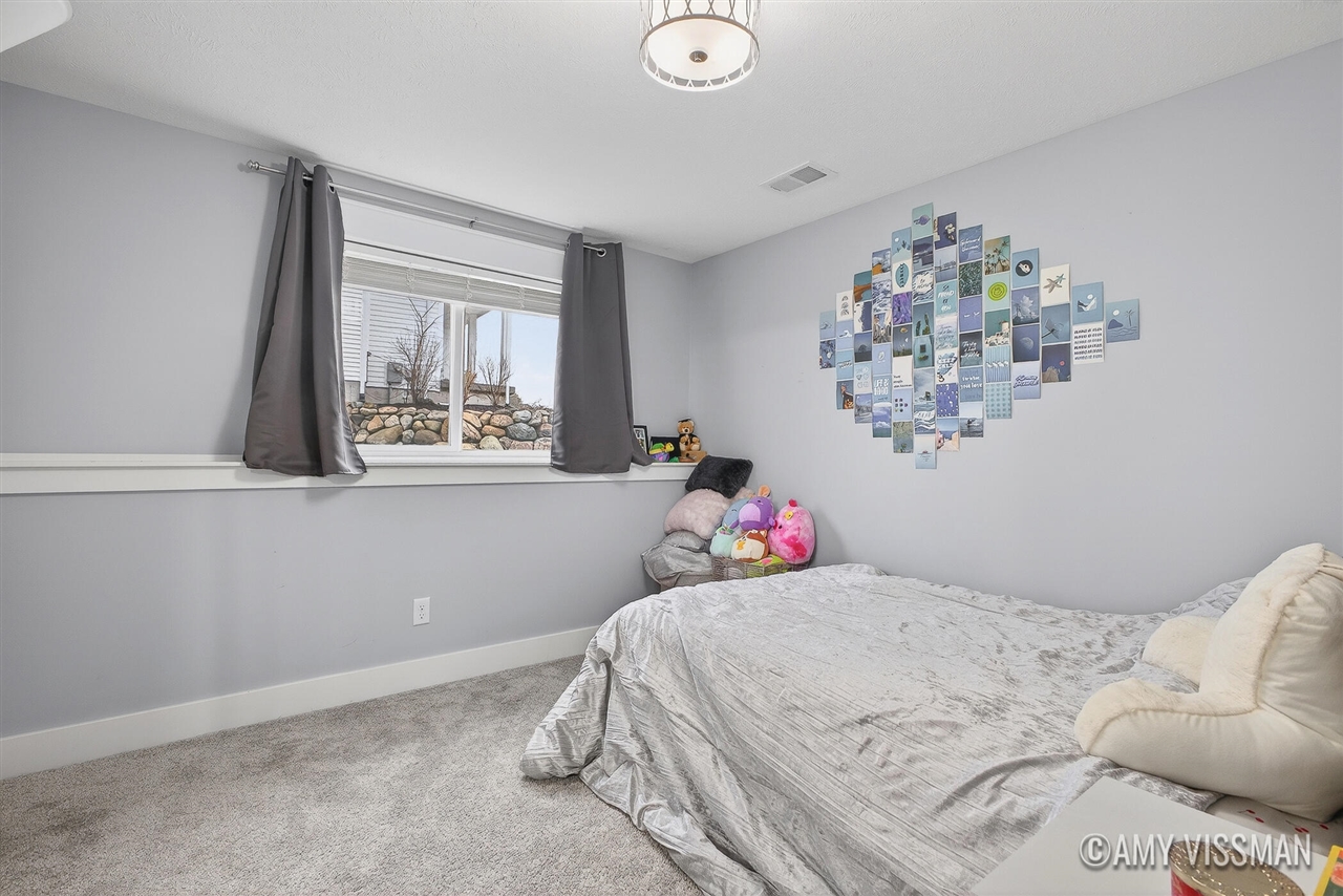 3822 Cherry Blossom Drive, Ada, MI, 49301-8722