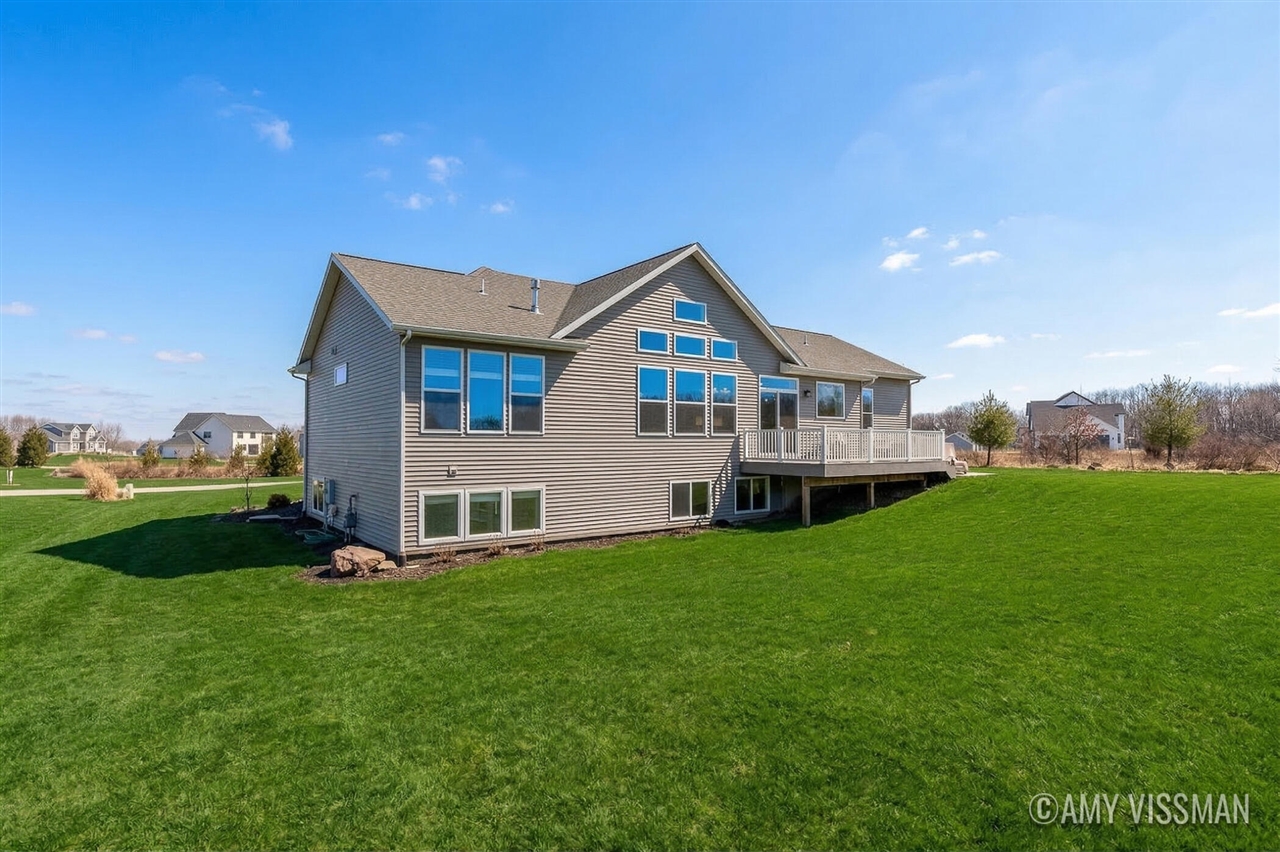 3822 Cherry Blossom Drive, Ada, MI, 49301-8722