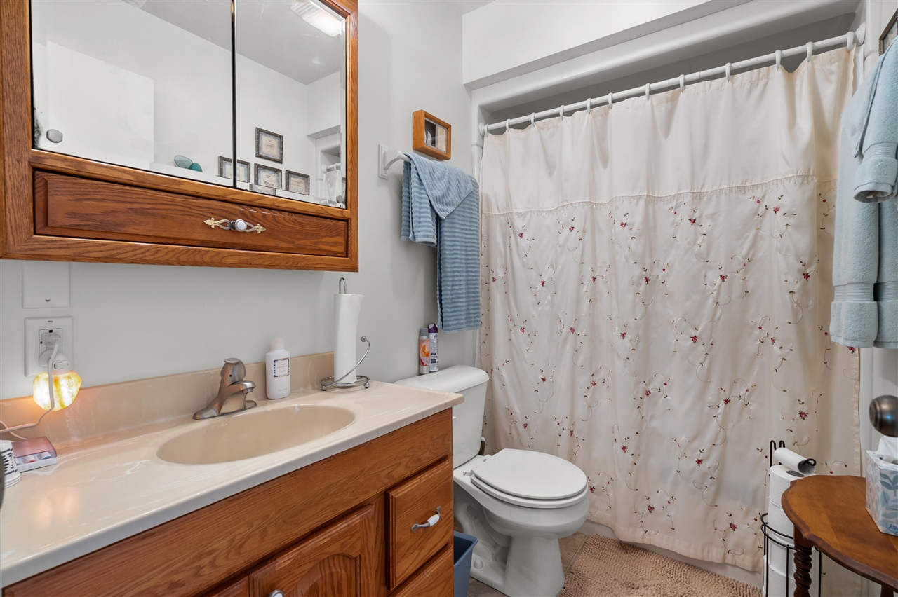 5792 Celery Street, Kalamazoo, MI, 49048-3503