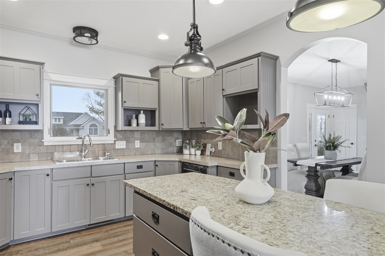 8886 Stonepoint Court, Jenison, MI, 49428