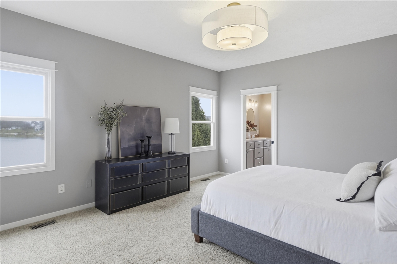 8886 Stonepoint Court, Jenison, MI, 49428