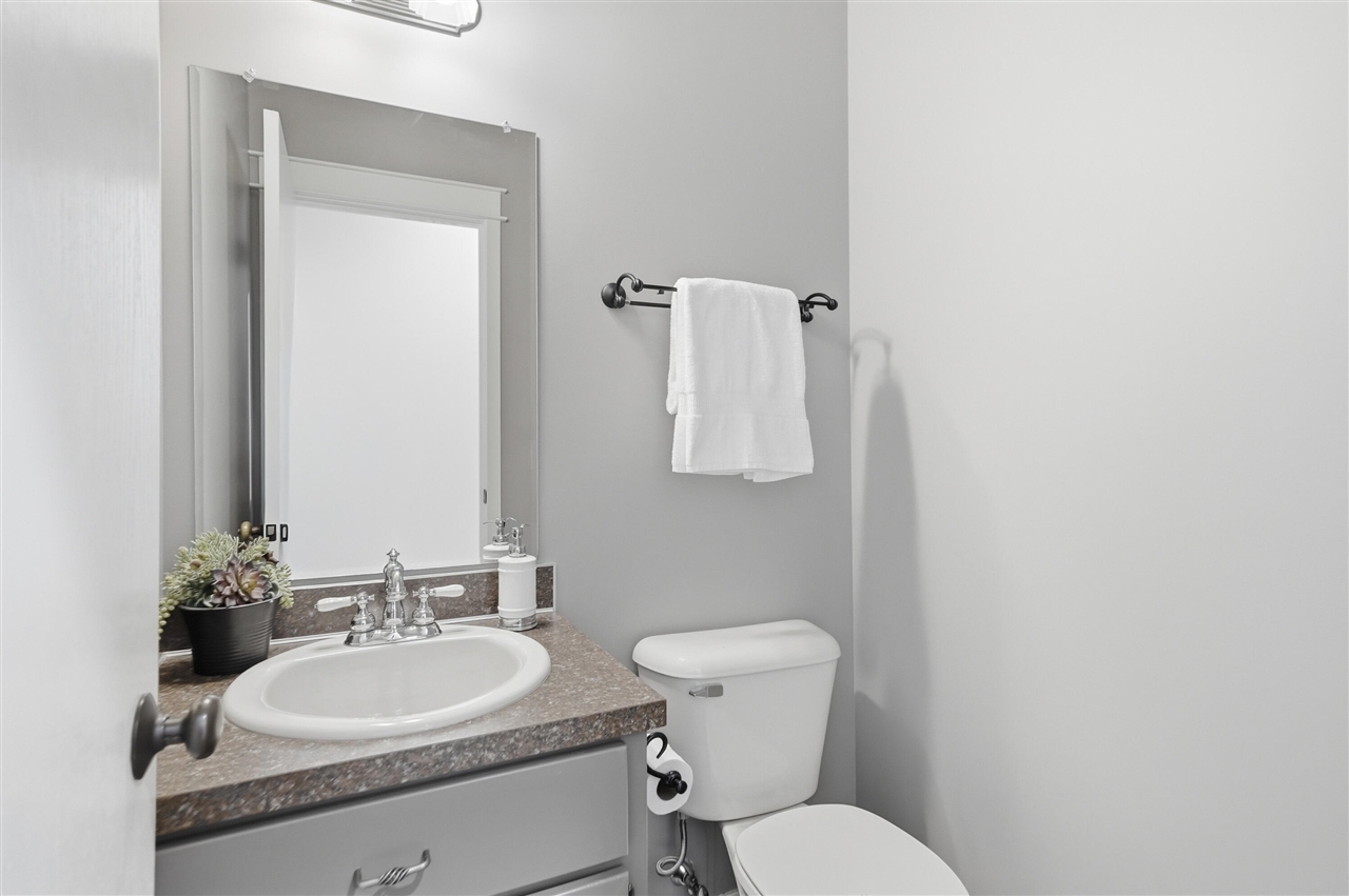 8886 Stonepoint Court, Jenison, MI, 49428