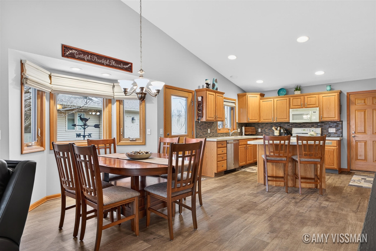 8147 Winding Drive, Byron Center, MI, 49315-8946