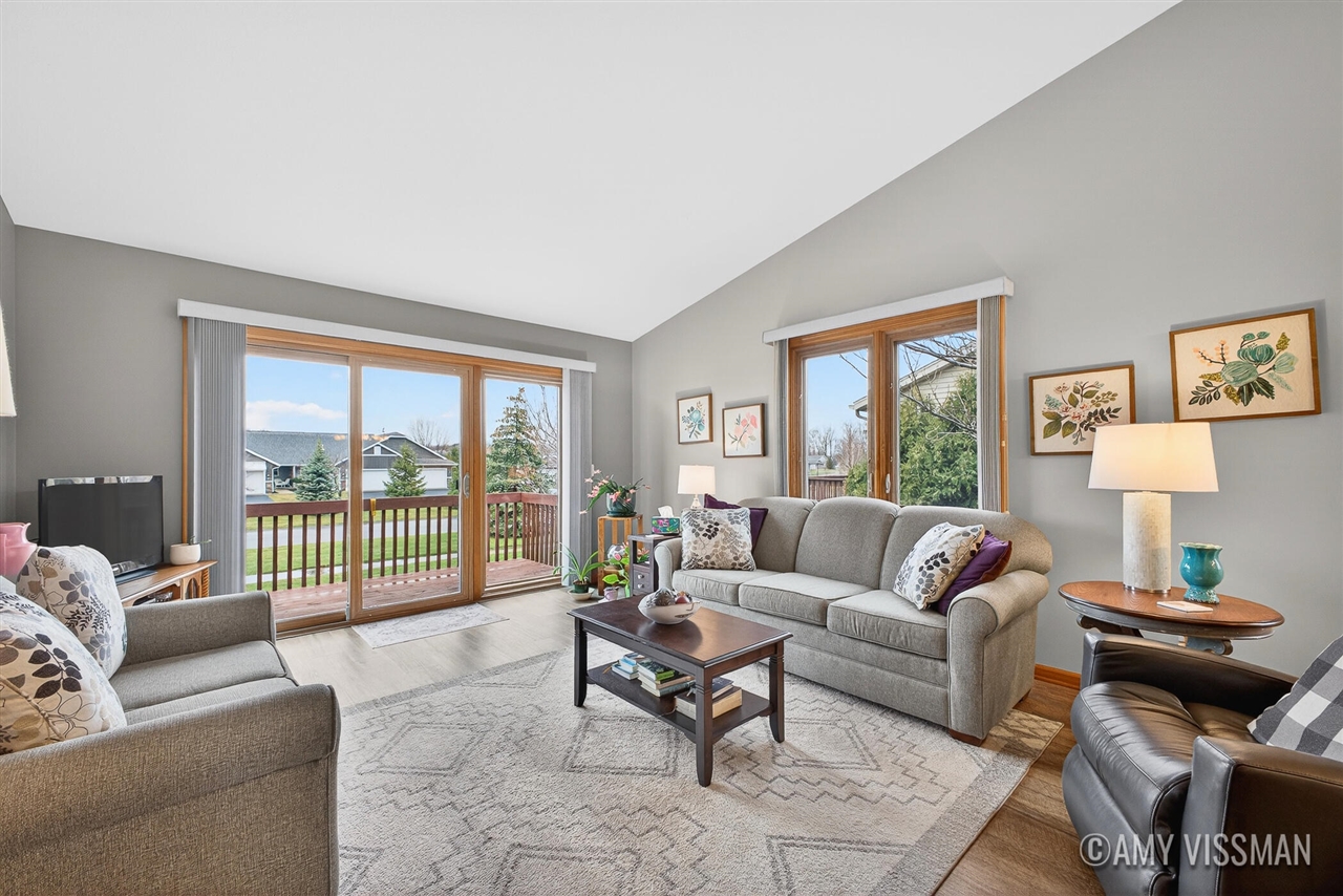 8147 Winding Drive, Byron Center, MI, 49315-8946