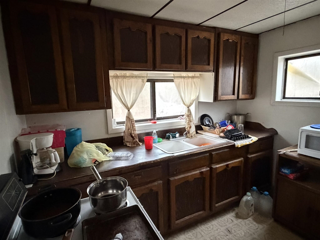 690 E Essex Drive, Idlewild, MI, 49642-9770