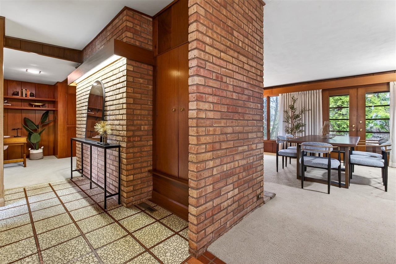 Homes for sale in Saint Joseph, MI | 1301 Lewis Ave, Saint Joseph, MI 49085 | MLS# 70519212