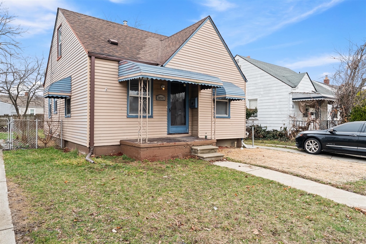 19954 Houghton Street, Detroit, MI, 48219 1255