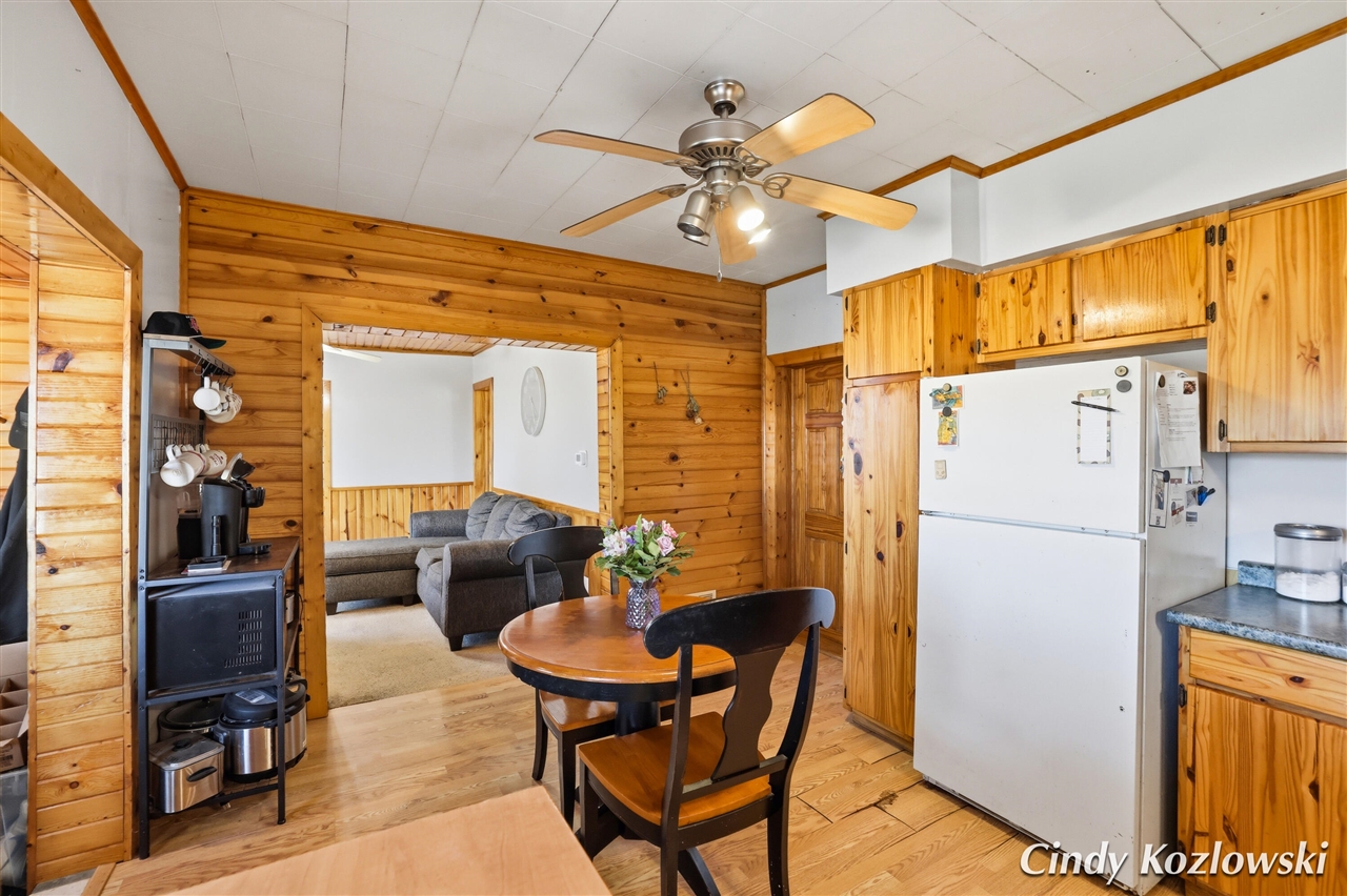 283 S Jones Street, Grant, MI, 49327-9135