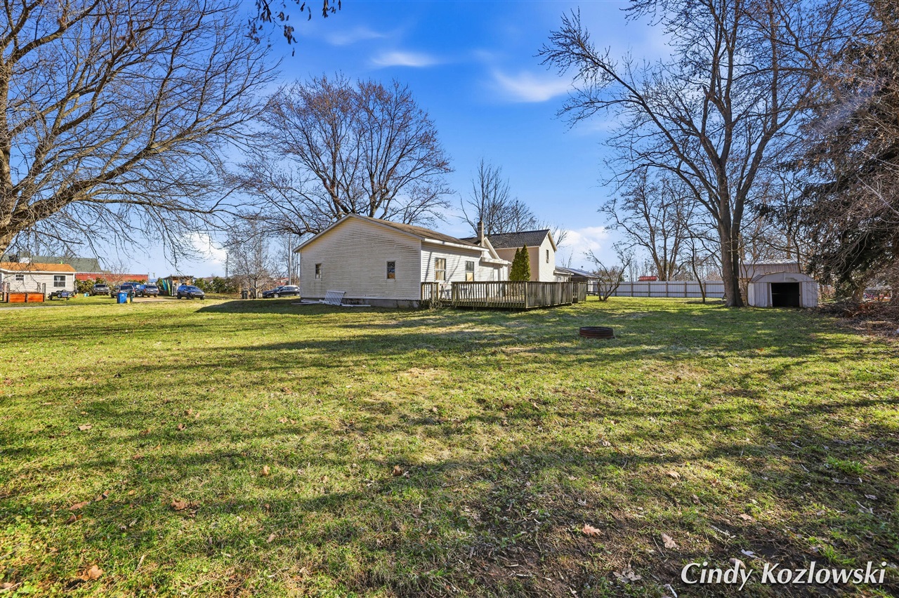 283 S Jones Street, Grant, MI, 49327-9135