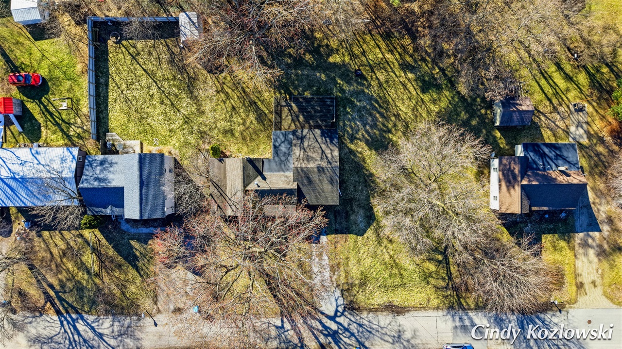 283 S Jones Street, Grant, MI, 49327-9135