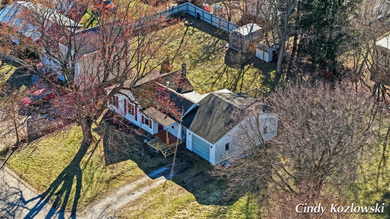 283 S Jones Street, Grant, MI, 49327-9135