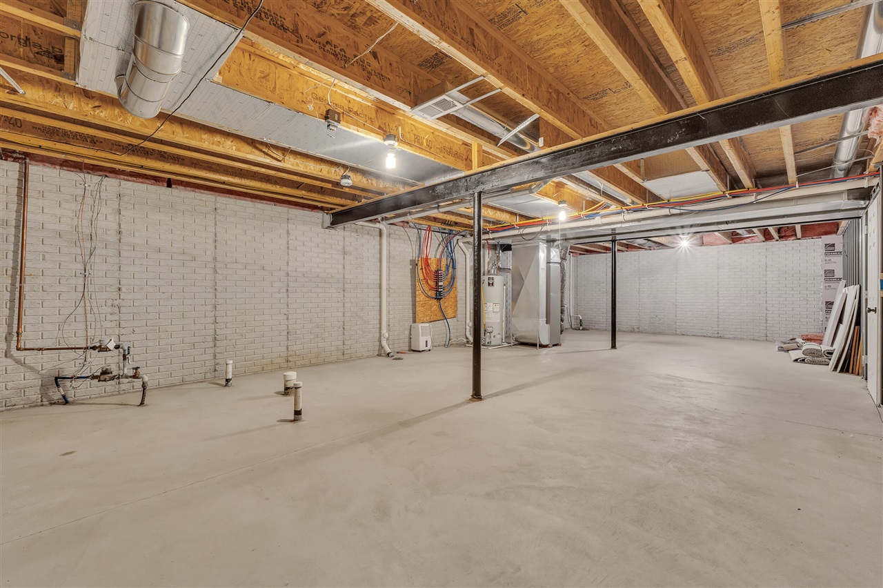 8126 Cypress Circle, Dexter, MI, 48130-9101