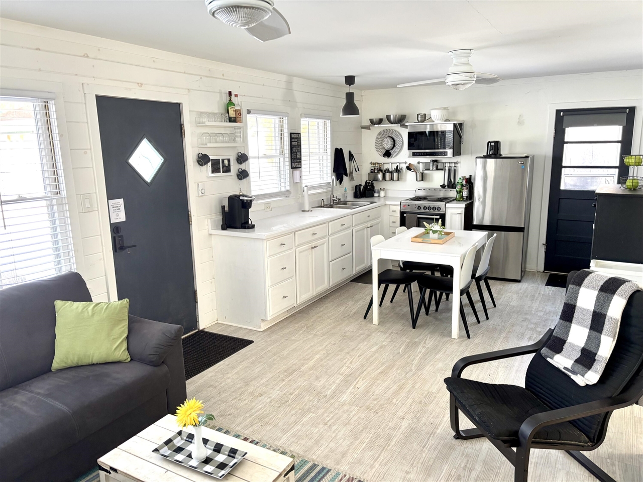 Homes for sale in Dowagiac, MI | 67404 Victory Shore Dr #6, Dowagiac, MI 49047 | MLS# 70519266