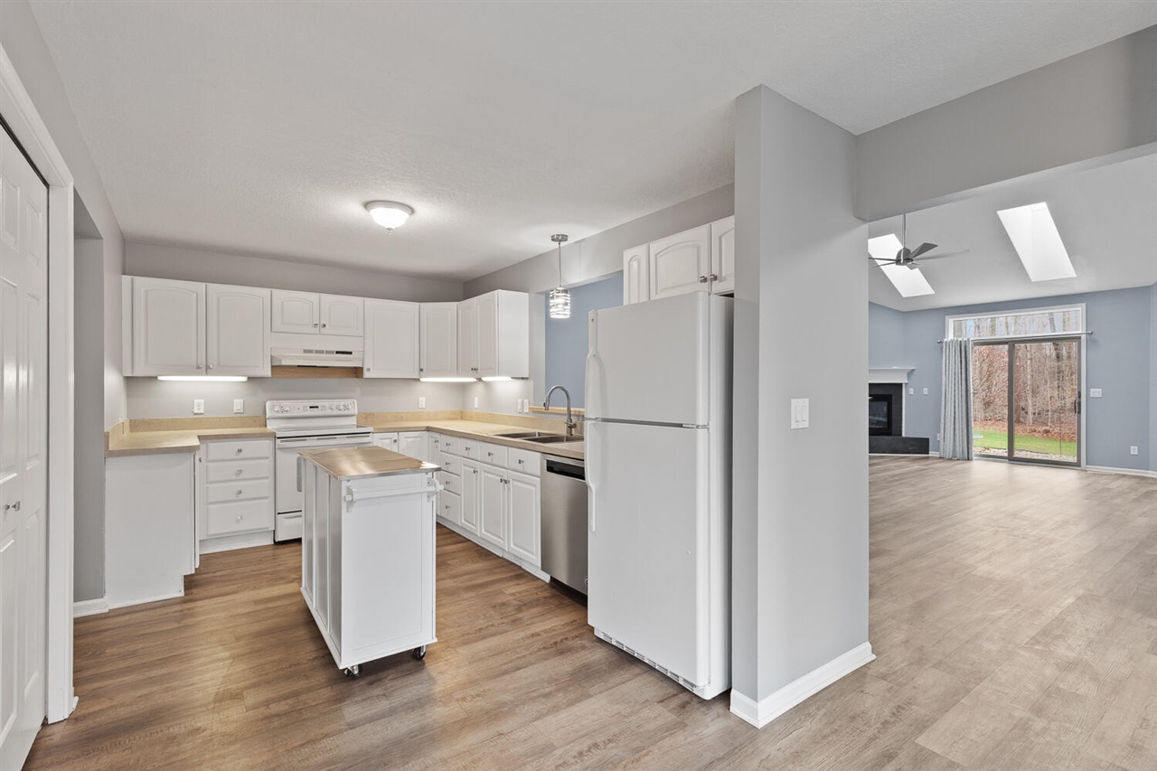 500 Richlyn Drive, Adrian, MI, 49221-9117