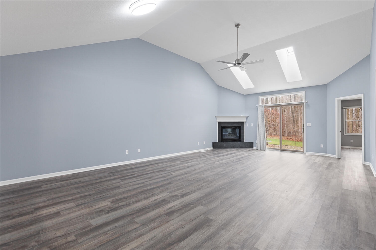 500 Richlyn Drive, Adrian, MI, 49221-9117