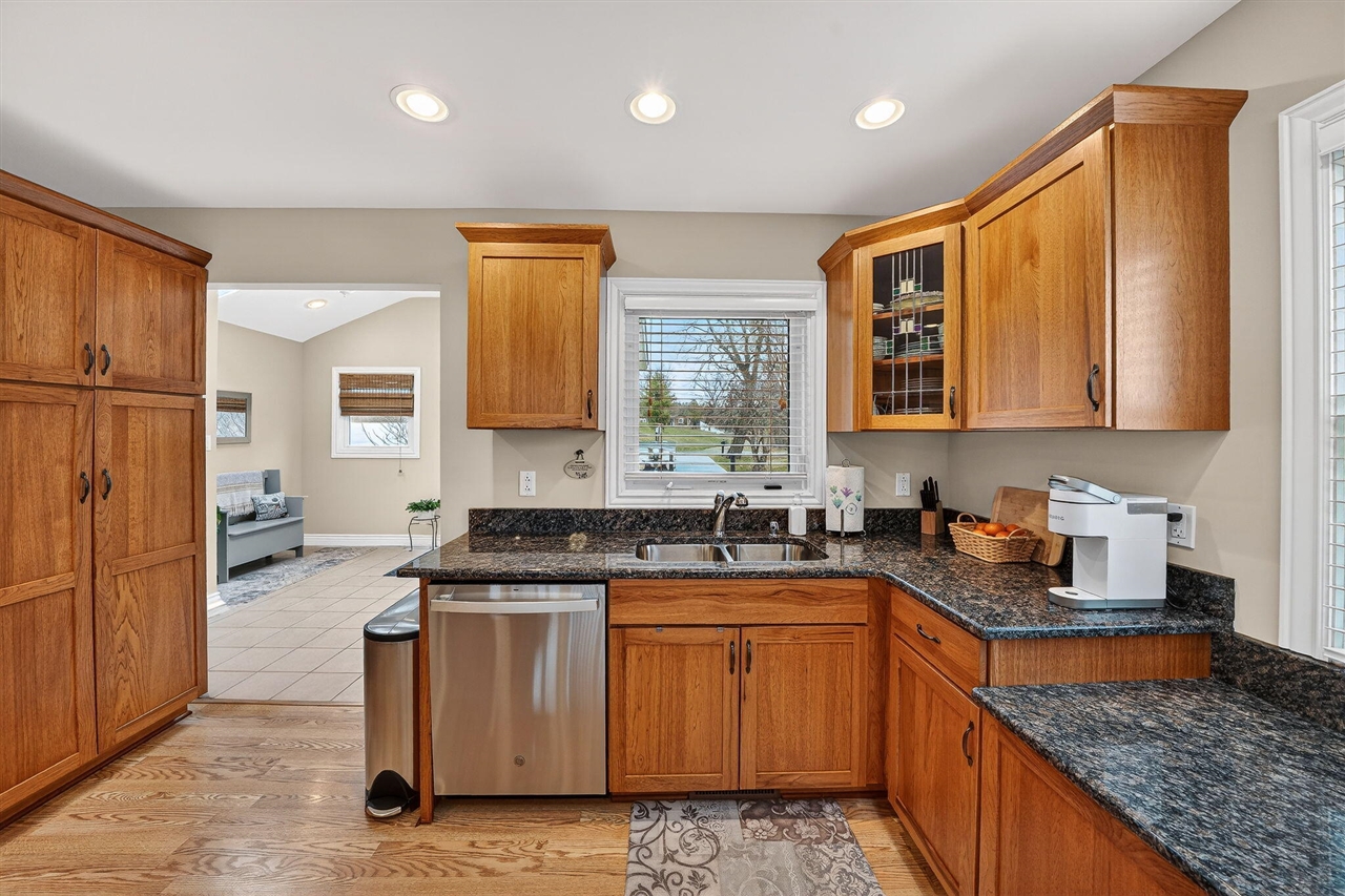 3741 N Blackstone Avenue, Colon, MI, 49040