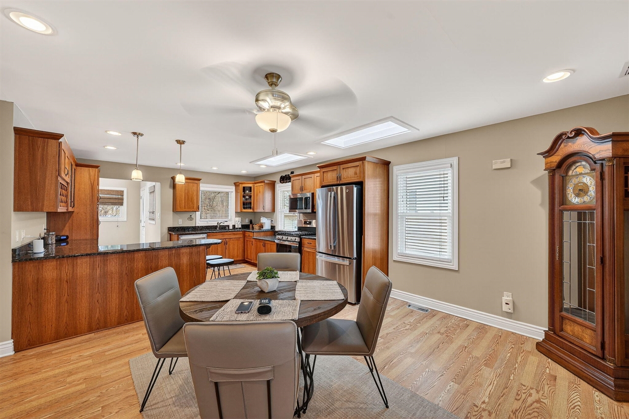 3741 N Blackstone Avenue, Colon, MI, 49040