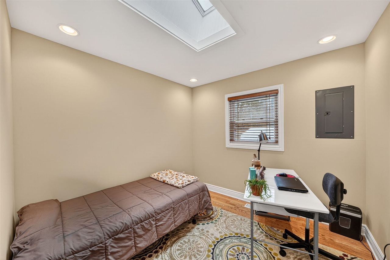 3741 N Blackstone Avenue, Colon, MI, 49040