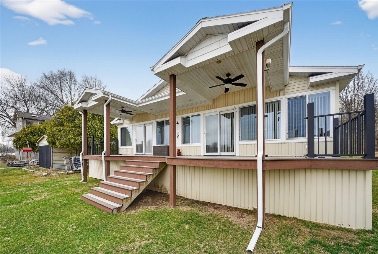 3741 N Blackstone Avenue, Colon, MI, 49040