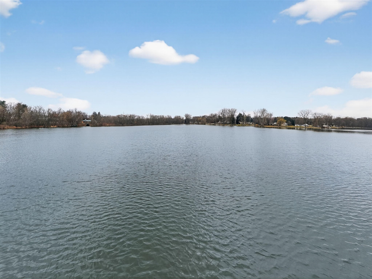 3741 N Blackstone Avenue, Colon, MI, 49040