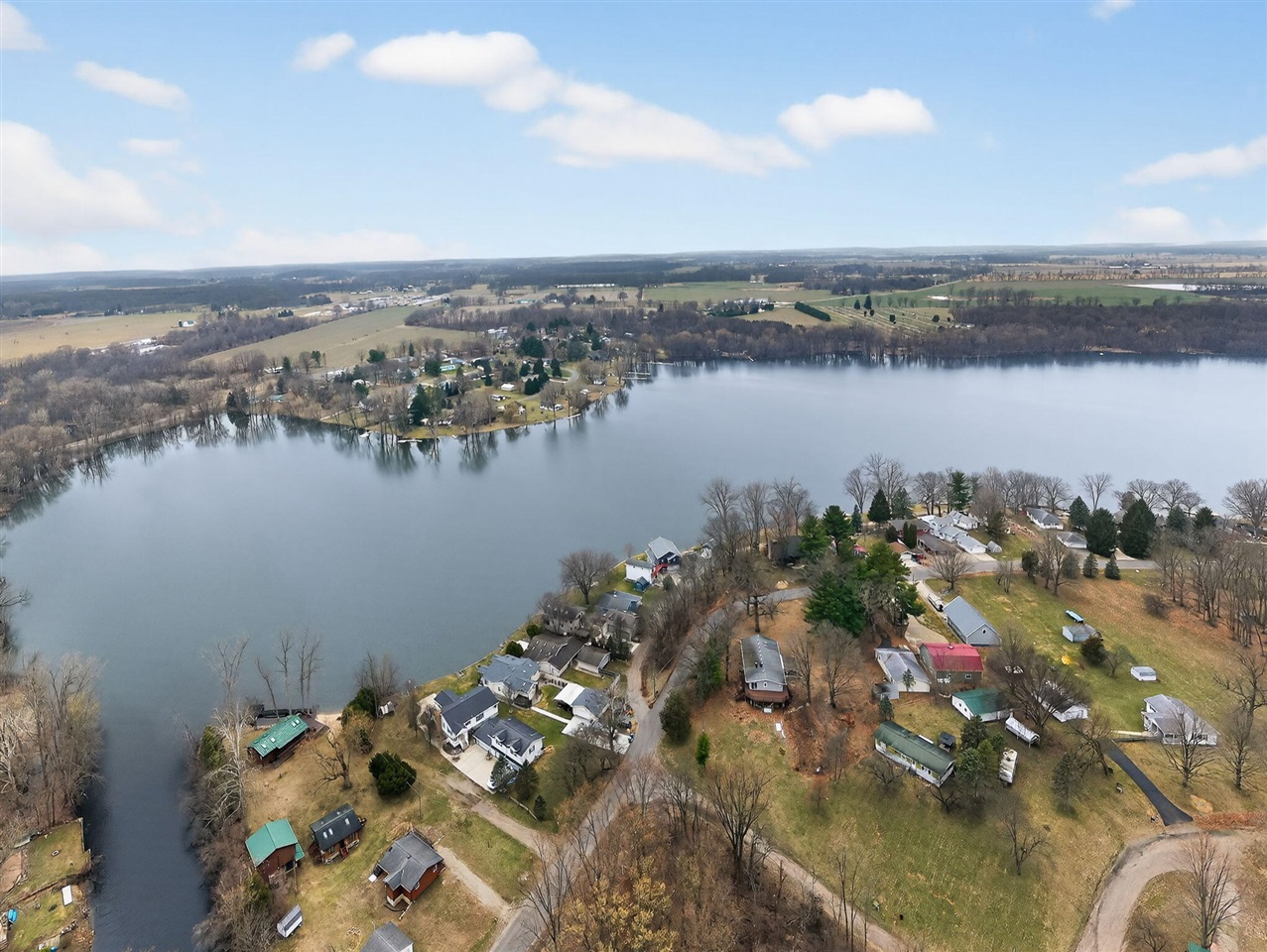 3741 N Blackstone Avenue, Colon, MI, 49040