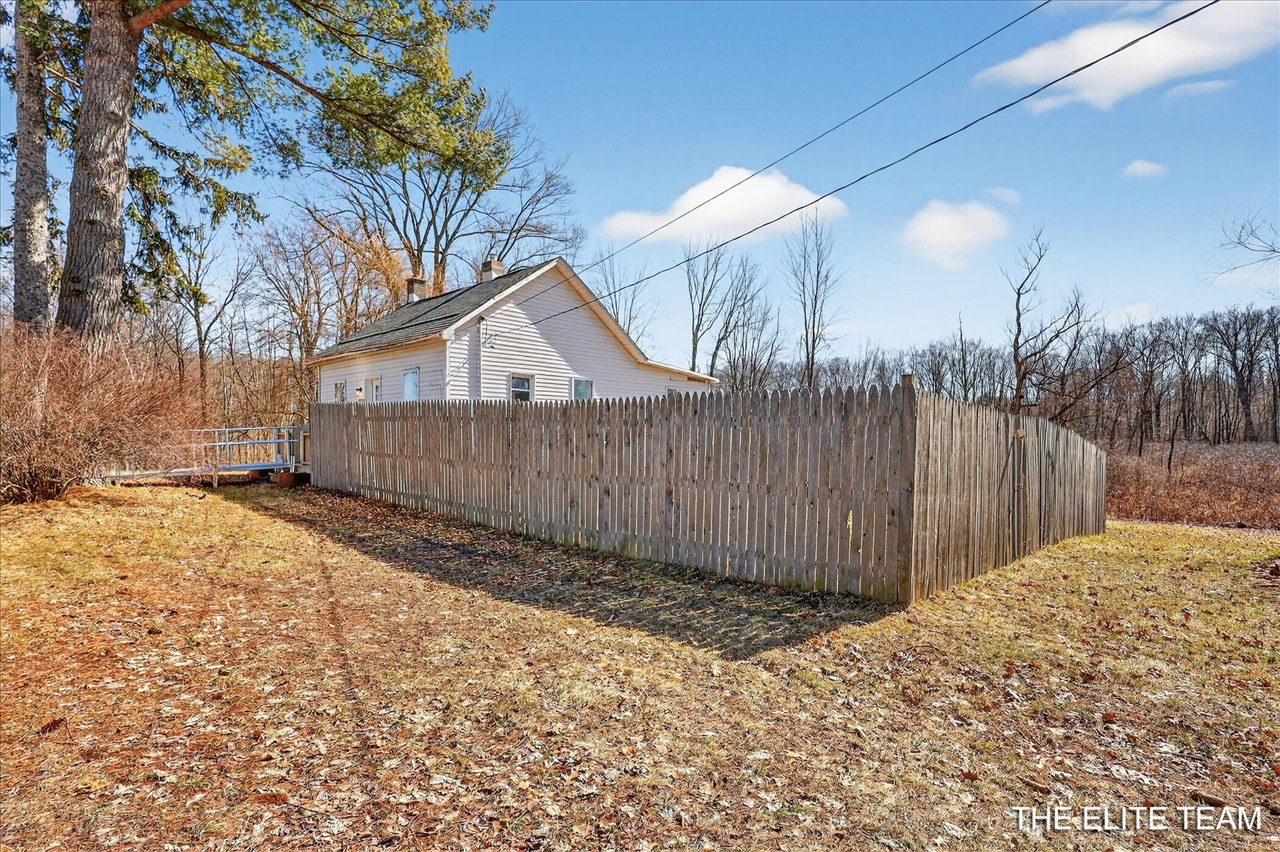 Homes for sale in Orleans, MI | 343 W Long Lake Rd, Orleans, MI 48865 | MLS# 70519287