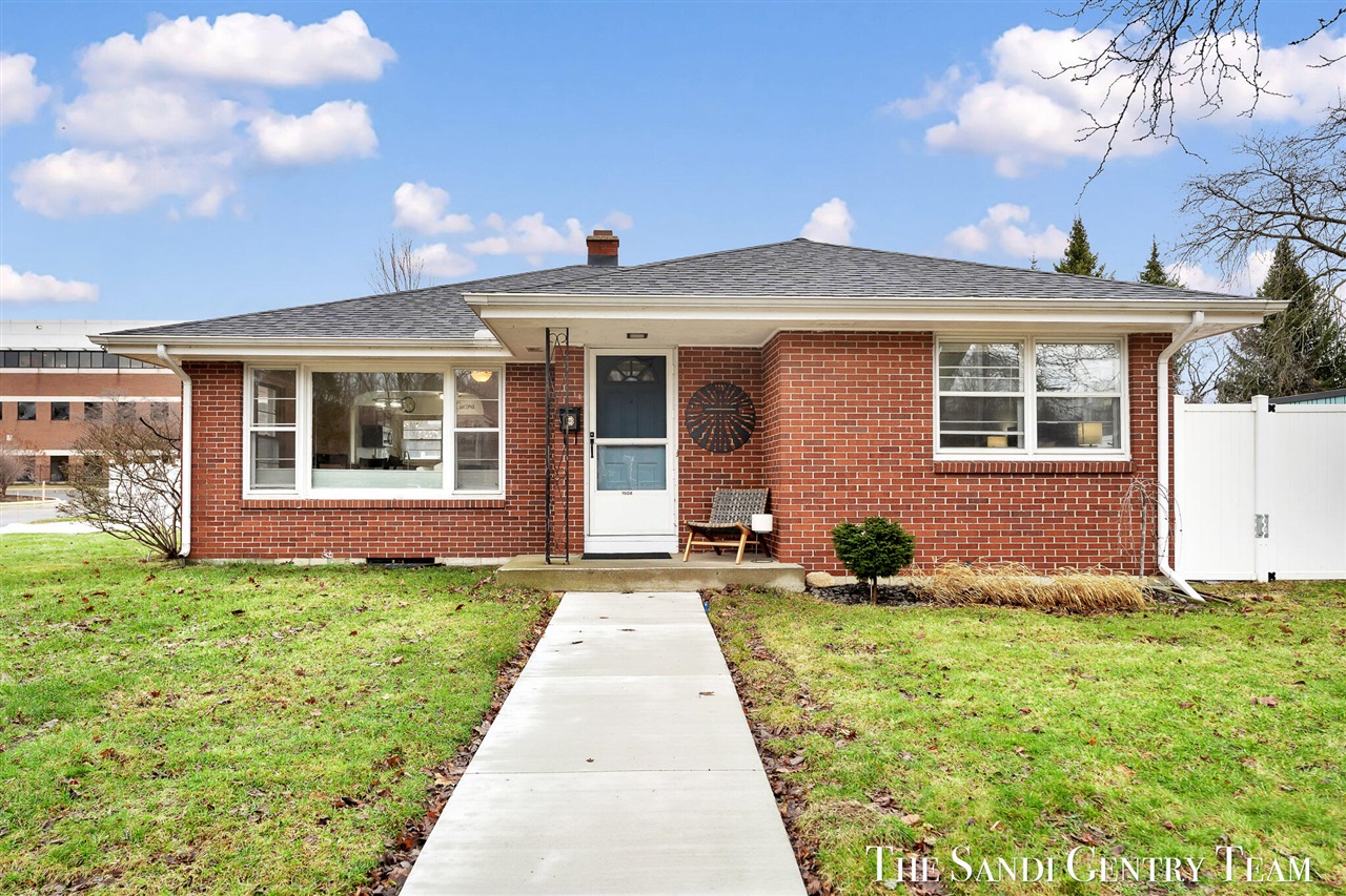 1508 Wisconsin Street, Grand Haven, MI, 49417-2455