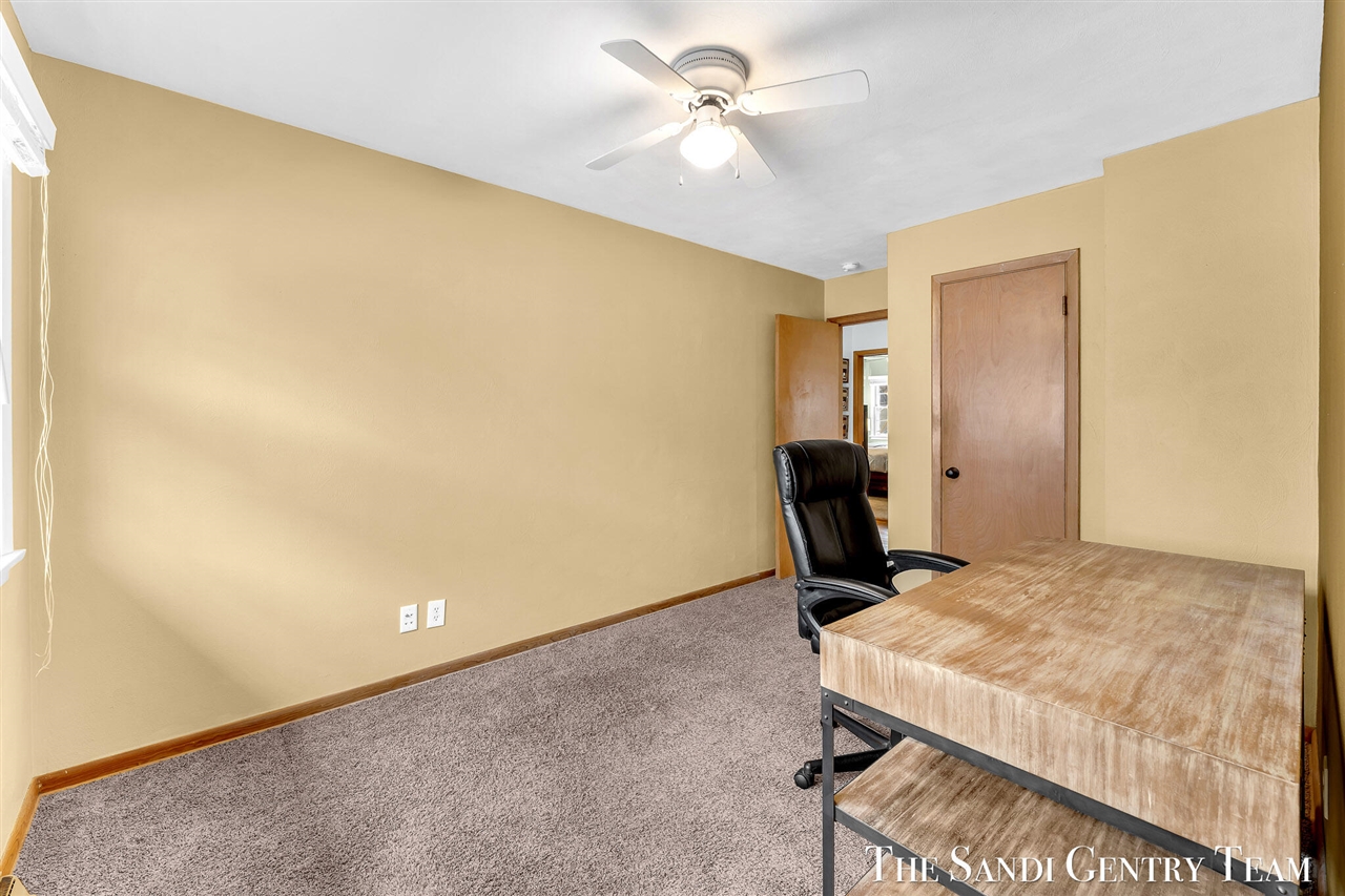 1508 Wisconsin Street, Grand Haven, MI, 49417-2455