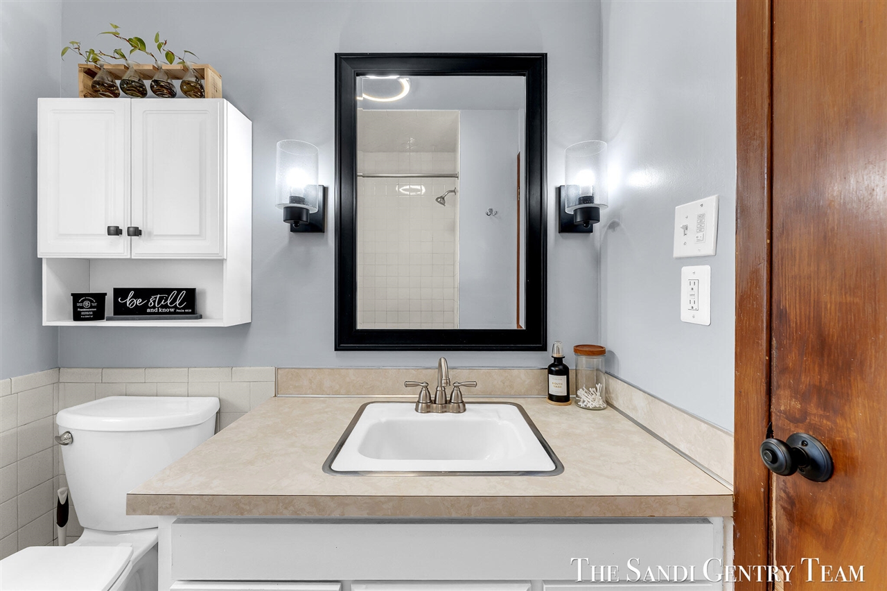 1508 Wisconsin Street, Grand Haven, MI, 49417-2455