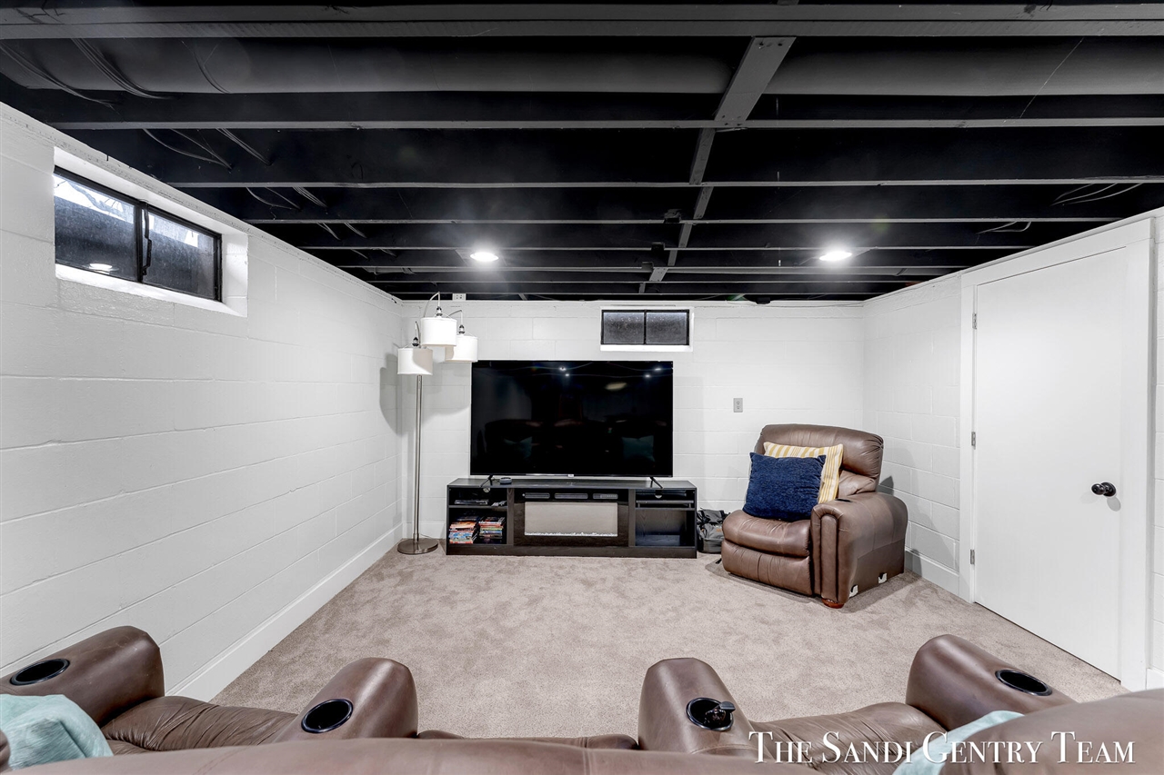 1508 Wisconsin Street, Grand Haven, MI, 49417-2455