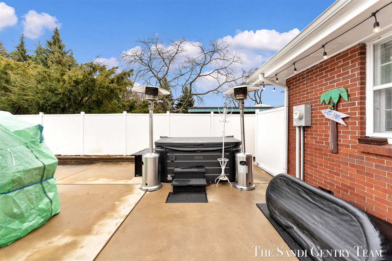 1508 Wisconsin Street, Grand Haven, MI, 49417-2455