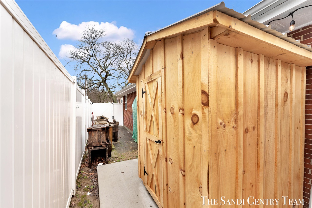 1508 Wisconsin Street, Grand Haven, MI, 49417-2455