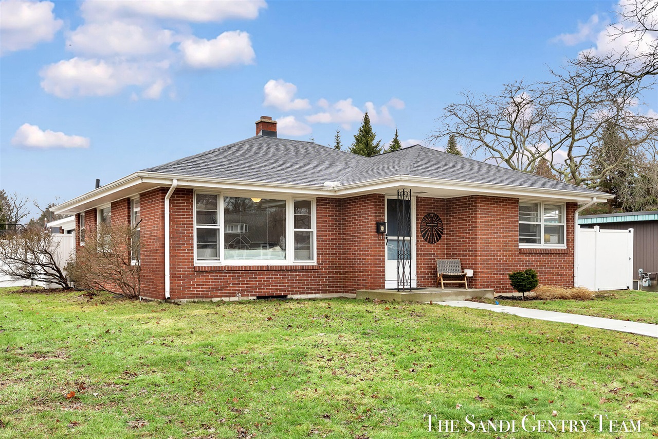 1508 Wisconsin Street, Grand Haven, MI, 49417-2455