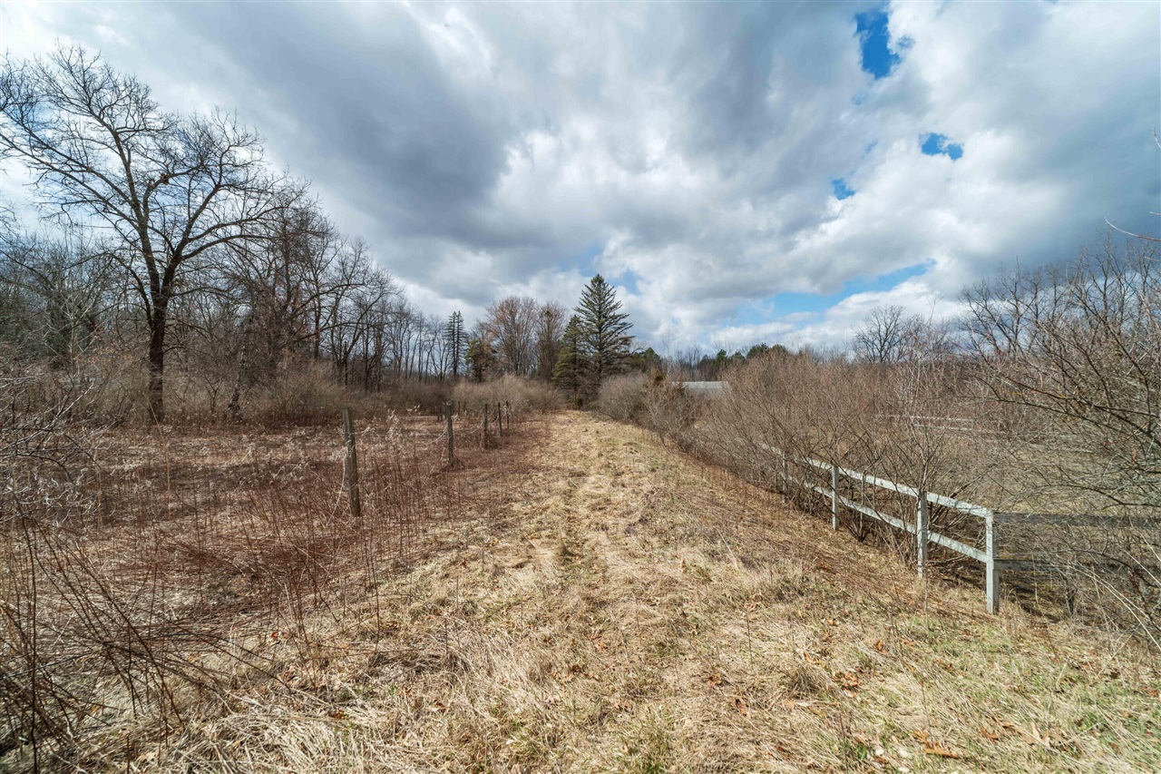 2725 S Duck Lake Road photo 9