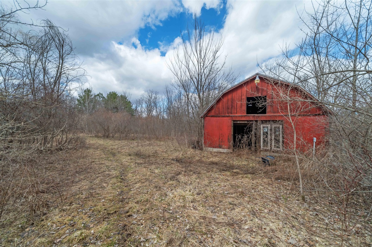 2725 S Duck Lake Road photo 10