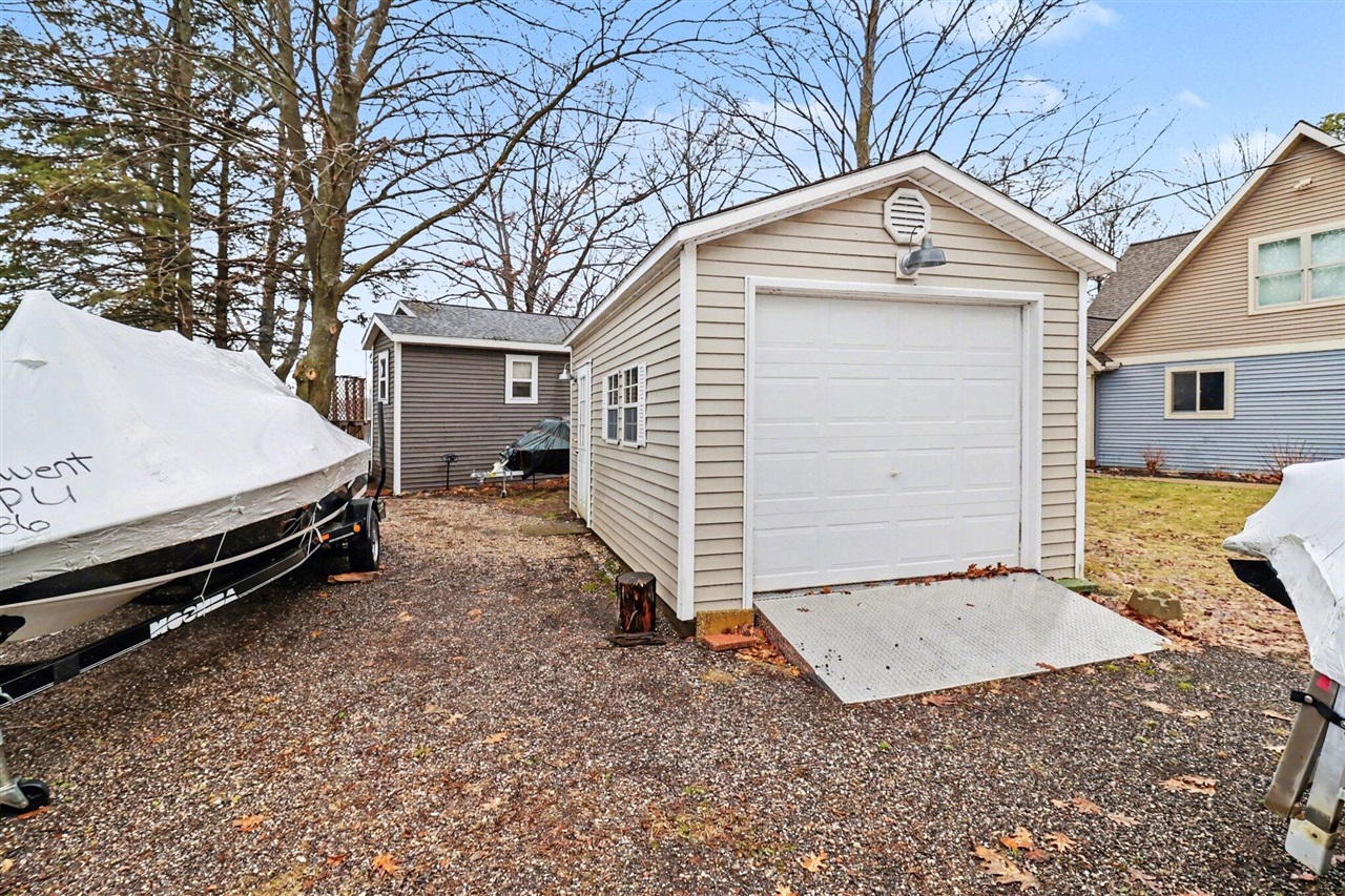 5303 S Eden Lake Road, Custer, MI, 49405