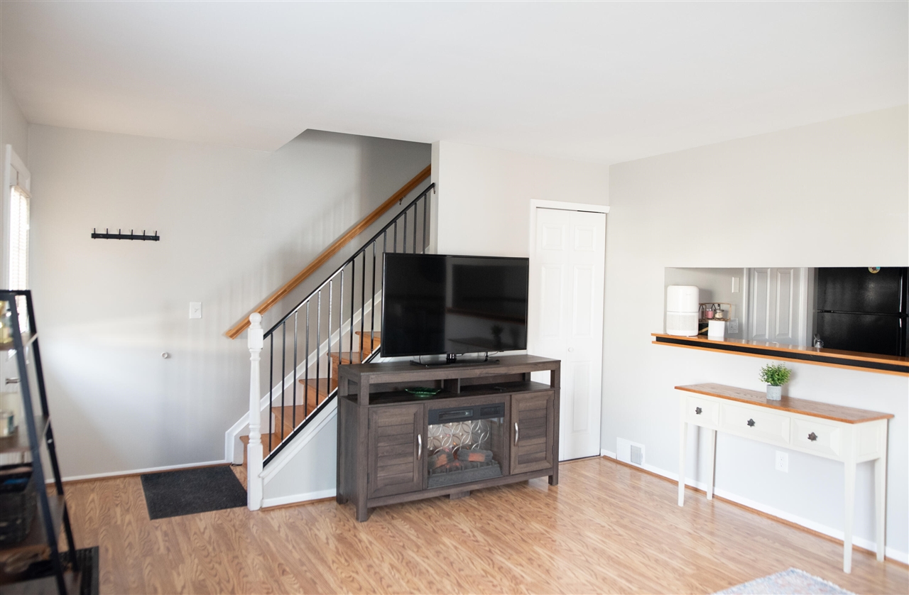 38165 Greenwood Street, Westland, MI, 48185-8706