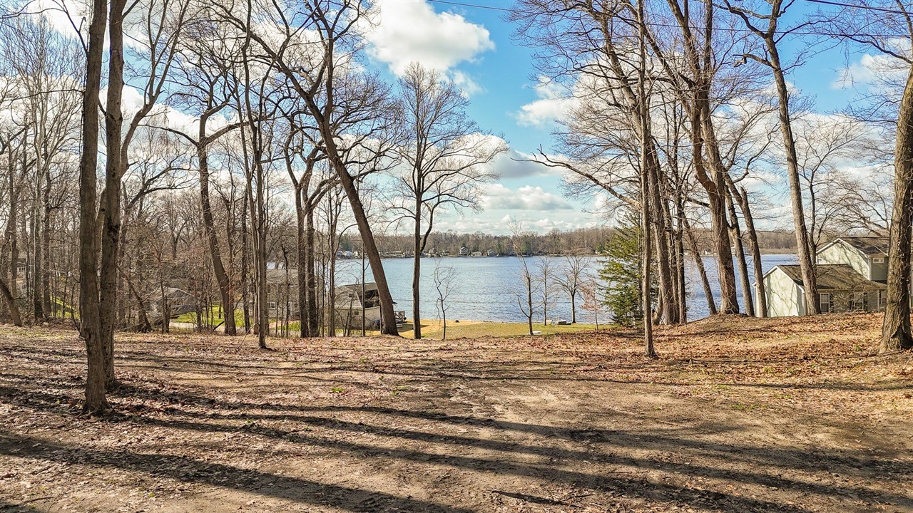 6700 Hallenbeck Highway, Manitou Beach, MI, 49253