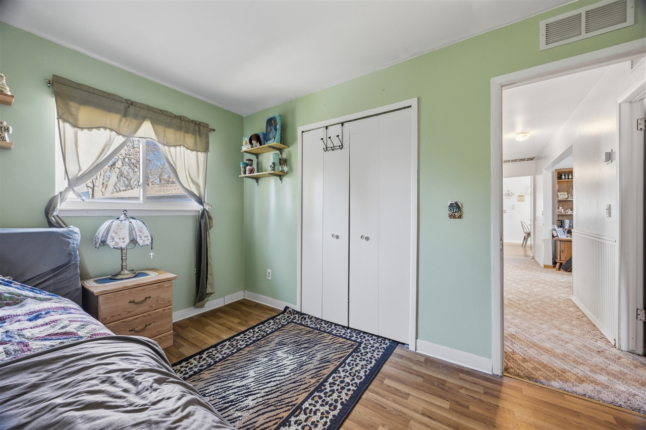 11002 Buchanan Street, Van Buren Twp, MI, 48111