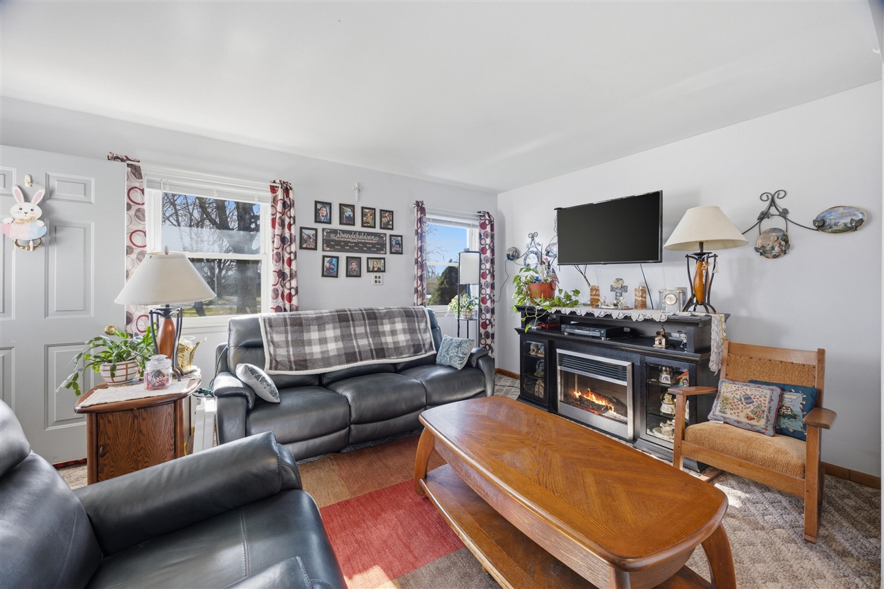 11002 Buchanan Street, Van Buren Twp, MI, 48111