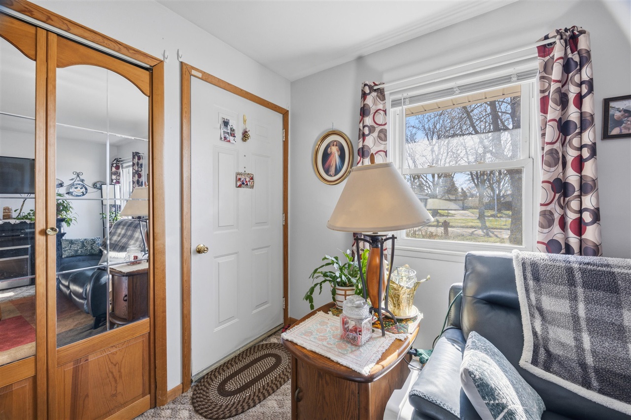 11002 Buchanan Street, Van Buren Twp, MI, 48111