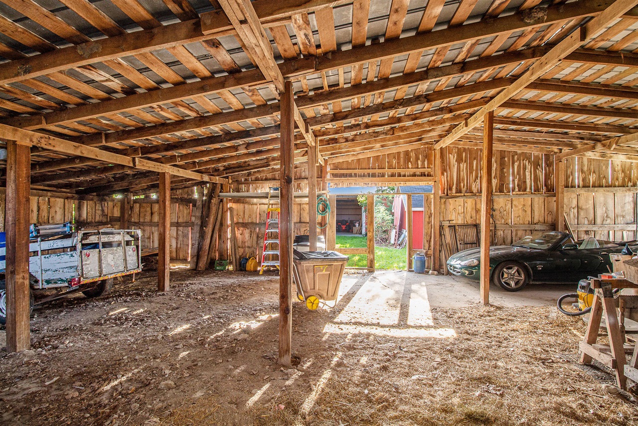 7350 Sanford Road, Howell, MI, 48855-9208